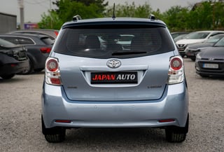 Toyota Verso rear