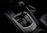 Nissan Qashqai gear shifter