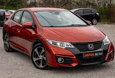 Honda Civic страничен изглед