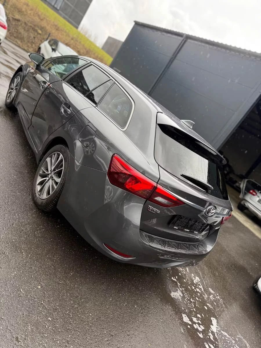 Toyota Corolla exterior