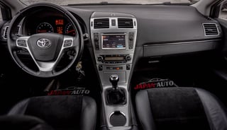 Toyota Avensis steering wheel